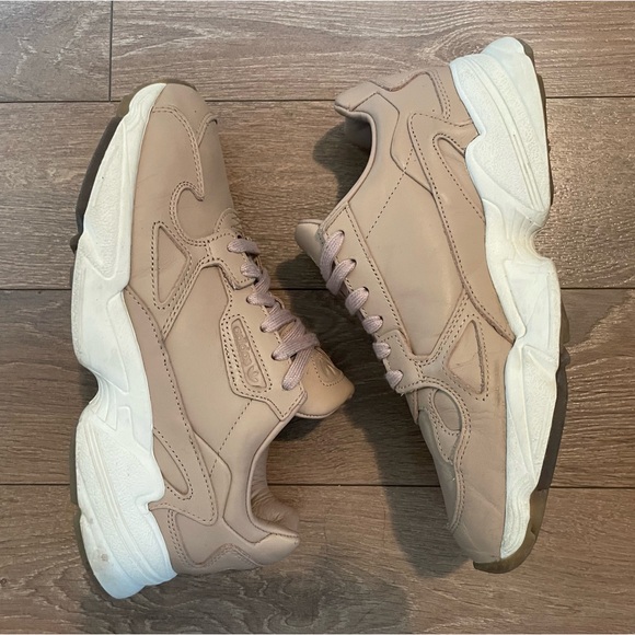 adidas Originals premium Falcon chunky sneakers in beige - Picture 2 of 3